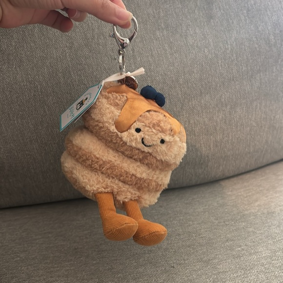 Jellycat Fran Pancake Bag Charm FAO Schwarz NYC Exclusive - Picture 1 of 3